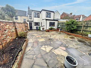 Photo 28- click for photo gallery